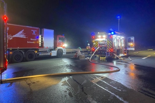 В Баварии сгорел грузовик под управлением белоруса В Баварии сгорел грузовик под управлением белоруса