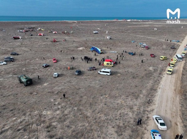 В Казахстане упал пассажирский самолет — видео и фото В Казахстане упал пассажирский самолет — видео и фото